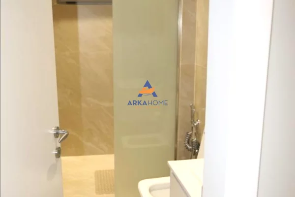 Business Property in Sale 6+1 in Tirana - 50,000 Euro