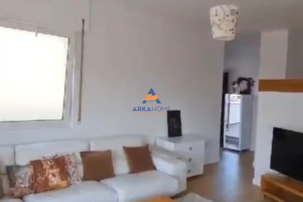 Casa in vendita 1+1 a Tirana - 430,000 Euro