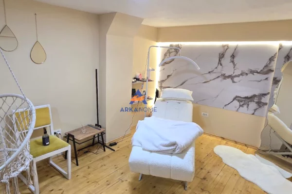 Business Property in Sale 1+1 in Tirana - 40,000 Euro