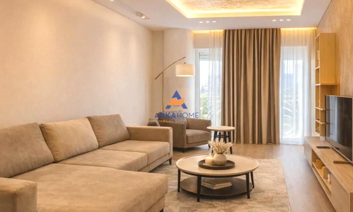 Appartamento in vendita a Tirana 2+1, Vuoto