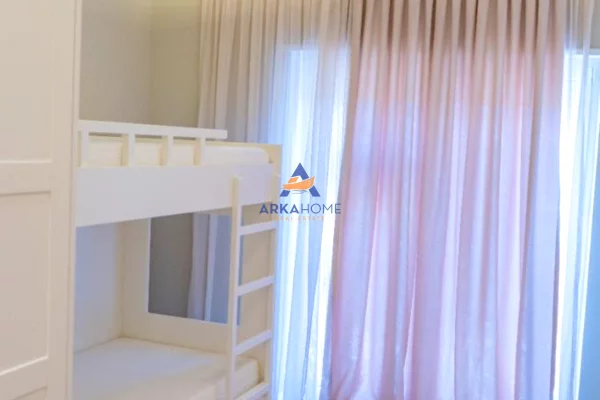 Appartamento in vendita a Tirana 2+1, Vuoto