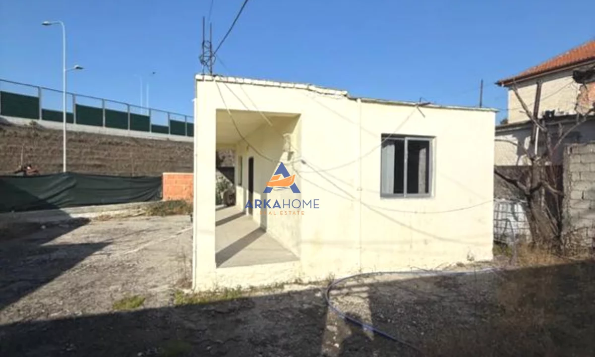 Private house for rent in Tirana 1+1, Emty