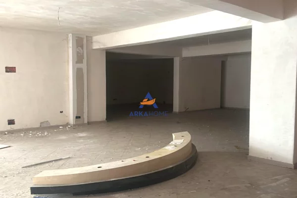 Business Property in Sale 1+1 in Tirana - 262,000 Euro