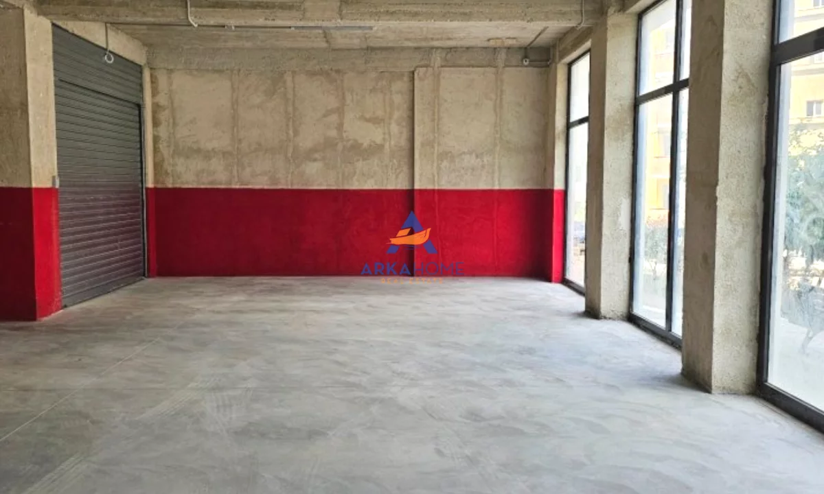 SHITET GARAZH 17.52M2 "LIQENI I THATE" 37.000 EURO