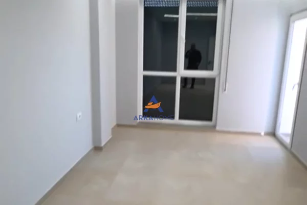 Apartment for rent in Tirana 1+1, Emty