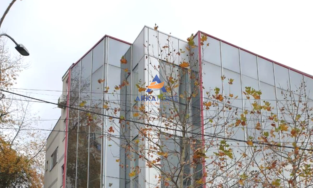 SHITET GODINE 1200M2 "SHKOZE " 3.000.000 EURO