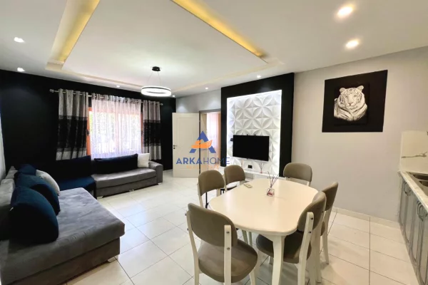 Casa privata/Indipendente in vendita a Tirana 1+1, Arredato