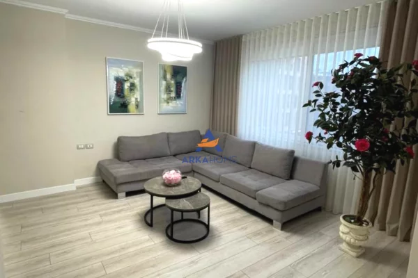 House for Rent 1+1 in Tirana - 900 Euro