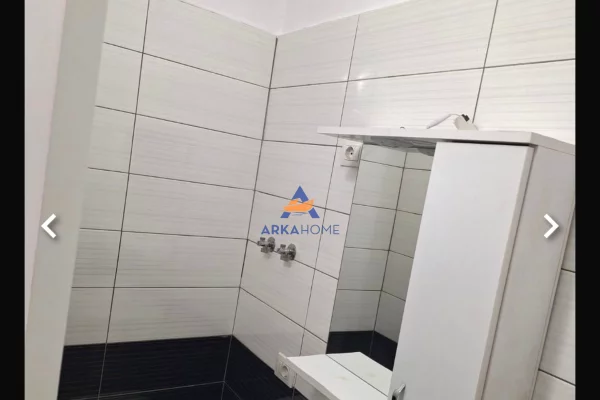 Appartamento in vendita a Tirana 2+1, Arredato