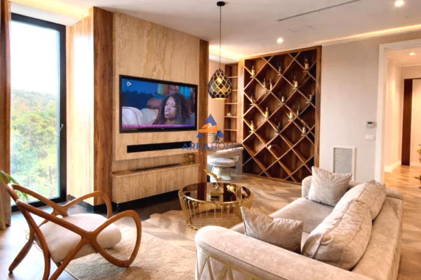 Appartamento in vendita a Tirana 1+1, Arredato