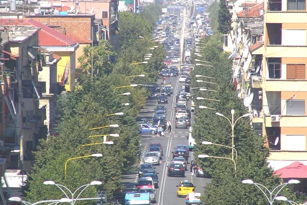 Appartamento in vendita a Tirana 3+1, Vuoto