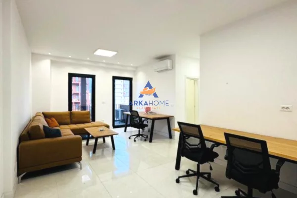 Ambient biznesi me qera 1+1 ne Tirane - 935 Euro