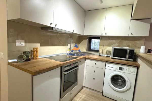 Apartment for rent in Tirana 2+1, Furnished