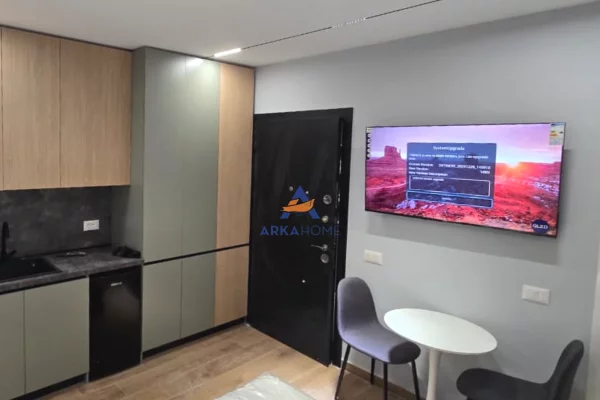 Business Property in Sale 1+1 in Tirana - 250,000 Euro