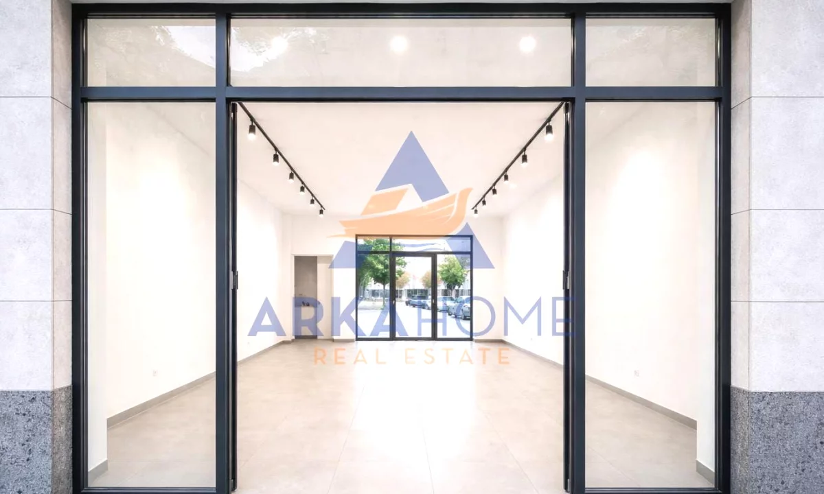 SHITET NJESI KOMERCIALE 106M2 "TEK KASTRIOTET" 159.000 EURO