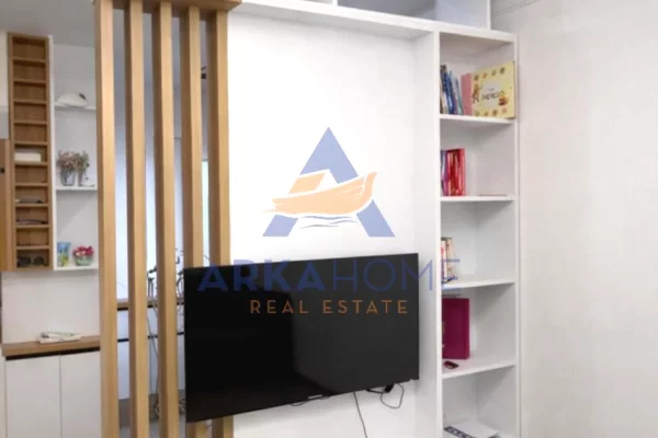 Appartamento in vendita a Tirana 1+1, Vuoto