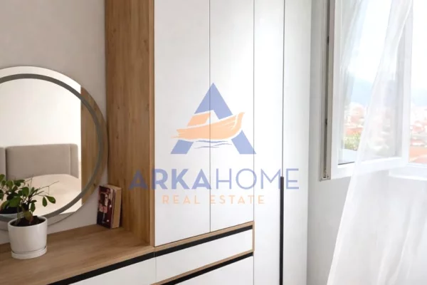 Appartamento in vendita a Tirana 1+1, Vuoto