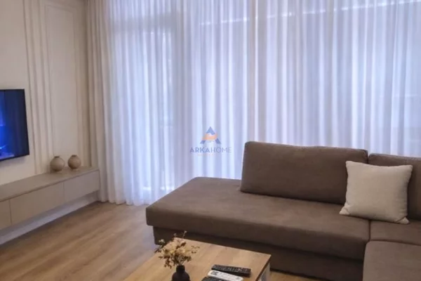 Casa in affitto 2+1 a Tirana - 1,500 Euro