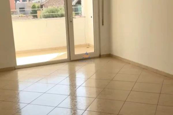 Casa in affitto 2+1 a Tirana - 600 Euro