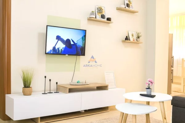 Appartamento in affitto a Tirana 1+1, Arredato