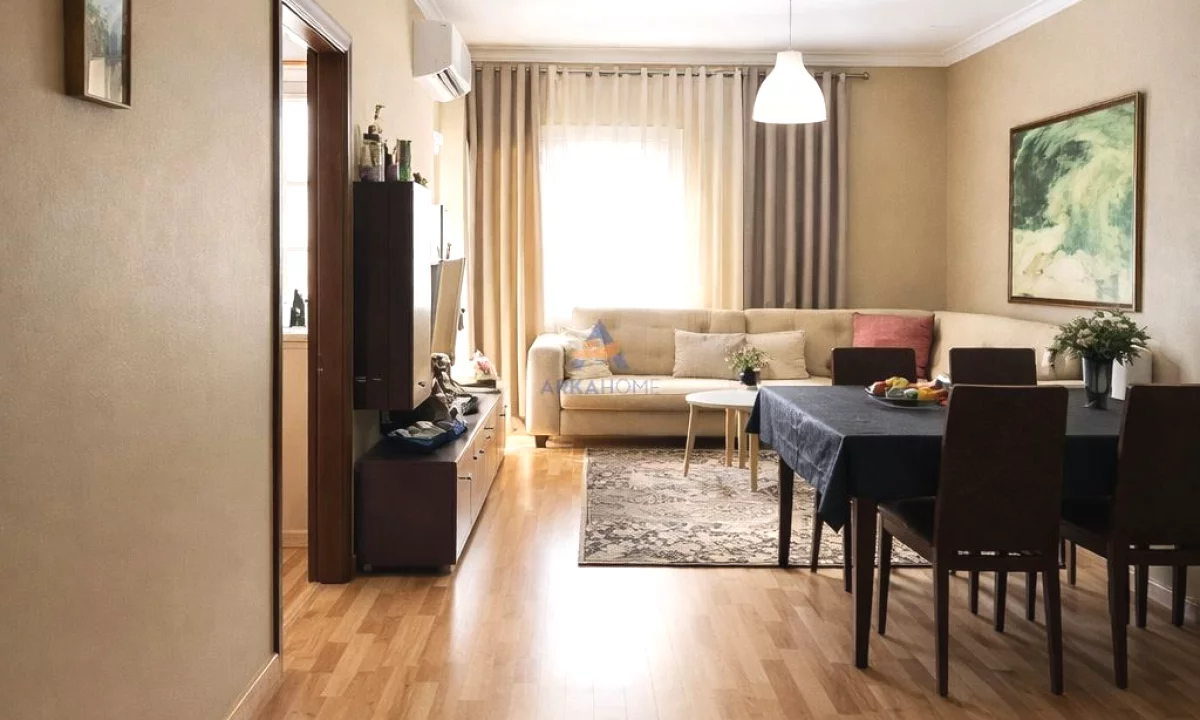 Shtepi me qera Apartament ne Tirane, 1+1, Mobilimi E mobiluar, Pagesa 415  Euro.