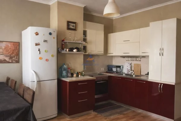 Shtepi me qera Apartament ne Tirane, 1+1, Mobilimi E mobiluar, Pagesa 415  Euro.