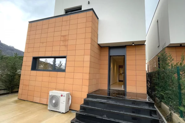 JEPET ME QIRA VILE LUXURY "OLIVE GROVE RESIDENCE" 3400 EURO