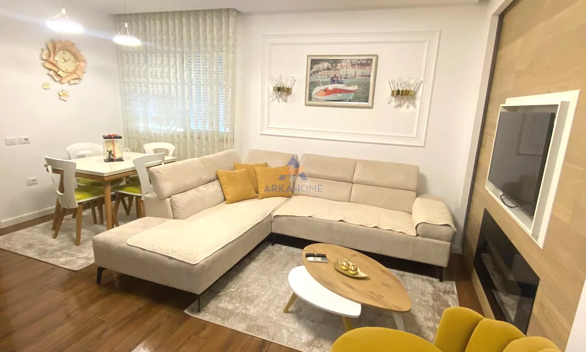 Apartment for sale in Tirana 2+1, Furnished