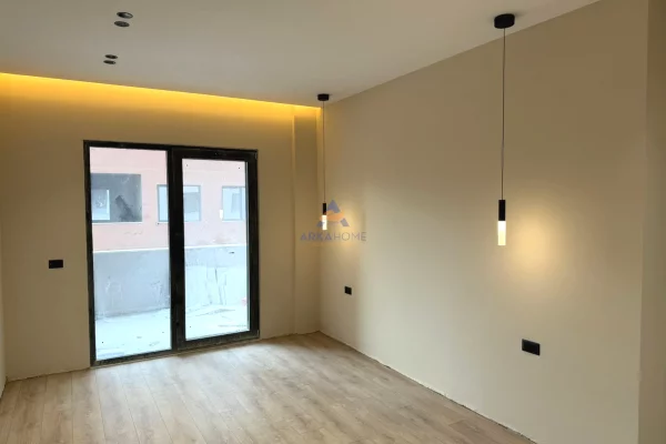 Apartment for sale in Tirana 2+1, Emty