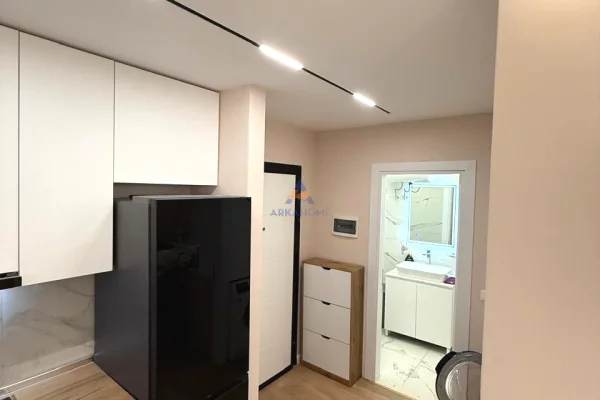Shtepi ne shitje Apartament ne Tirane, 1+1, Mobilimi E mobiluar, Pagesa 115,000  Euro.