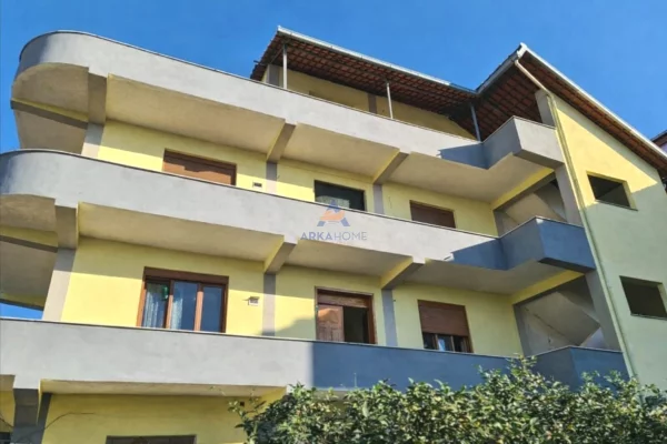 House for Sale 7+1 in Tirana - 600,000 Euro