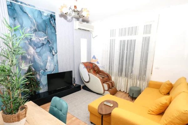 Casa in affitto 2+1 a Tirana - 1,039 Euro