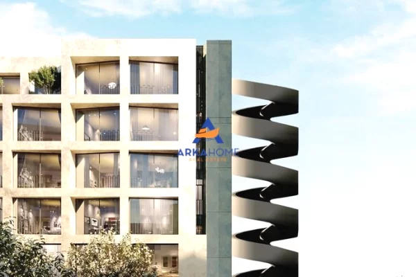 Shtepi ne shitje Apartament ne Tirane, 2+1, Mobilimi Bosh, pa mobiluar, Pagesa 246,000  Euro.