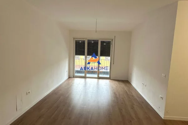 Casa in affitto 2+1 a Tirana - 884 Euro