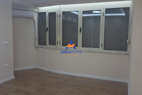 Casa in affitto 2+1 a Tirana - 900 Euro