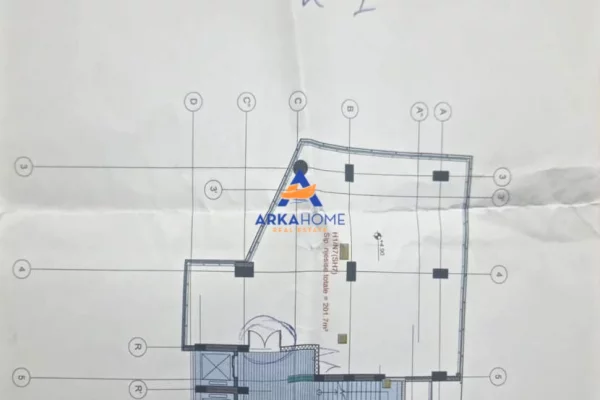 Business Property in Sale 1+1 in Tirana - 808,000 Euro