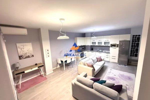 Casa in affitto 1+1 a Tirana - 600 Euro
