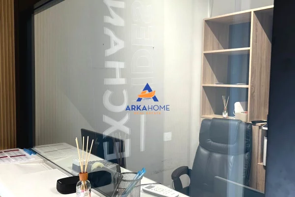 SHITET BIZNES EXCHANGE 35M2 "MYSLYM SHYRI" 23.000 EURO