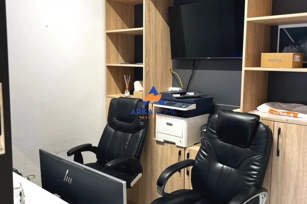 Business Property in Sale 1+1 in Tirana - 23,000 Euro