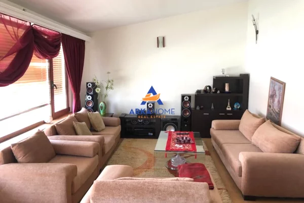 Shtepi ne shitje 3+1 ne Tirane - 400,000 Euro