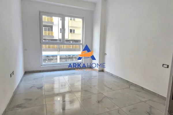 Casa in affitto 1+1 a Tirana - 623 Euro
