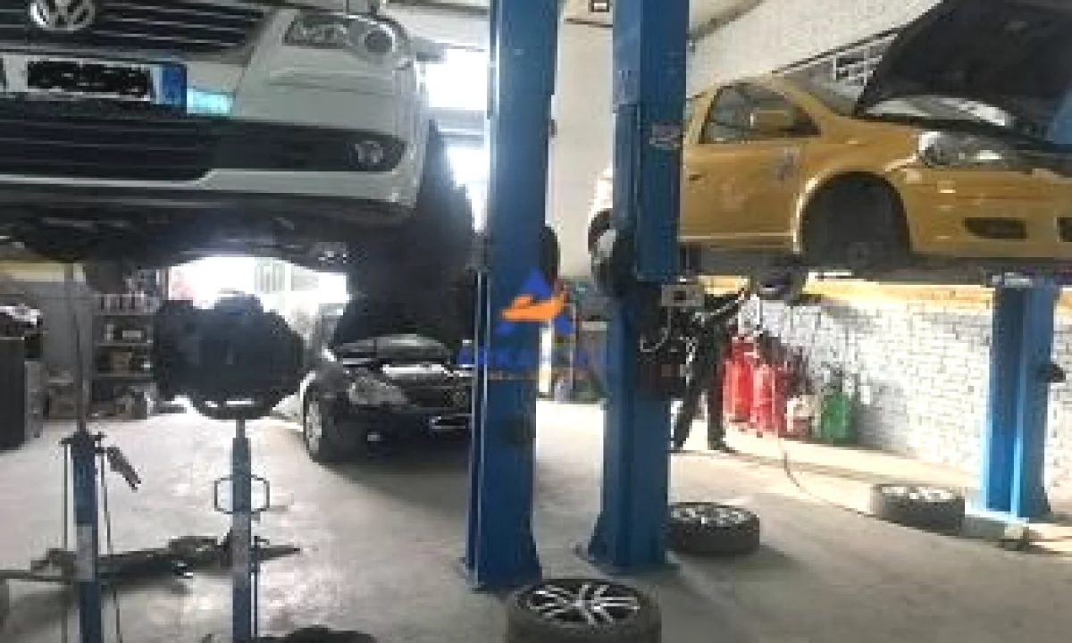 SHITET SERVIS AUTOMEKANIK 740M2 " MZEZ,AFER TOP CHANNEL" 15000 EURO