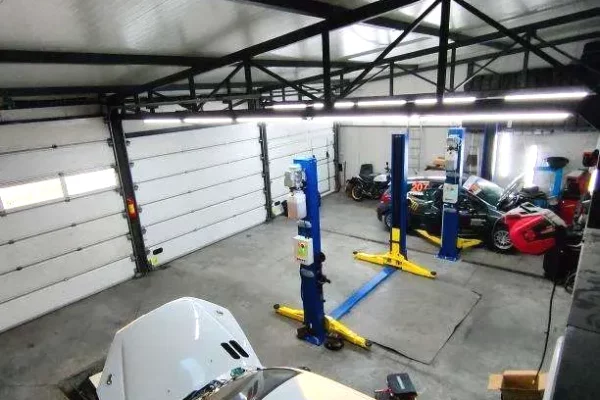 Ambient biznesi ne shitje 1+1 ne Tirane - 15,000 Euro