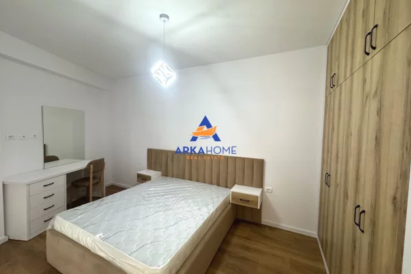 Appartamento in affitto a Tirana 1+1, Arredato