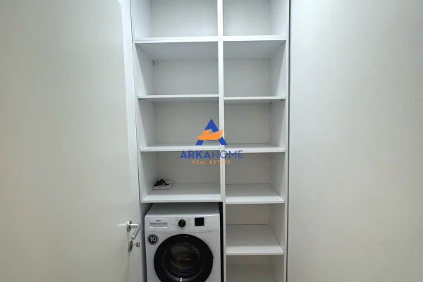 Appartamento in affitto a Tirana 1+1, Arredato