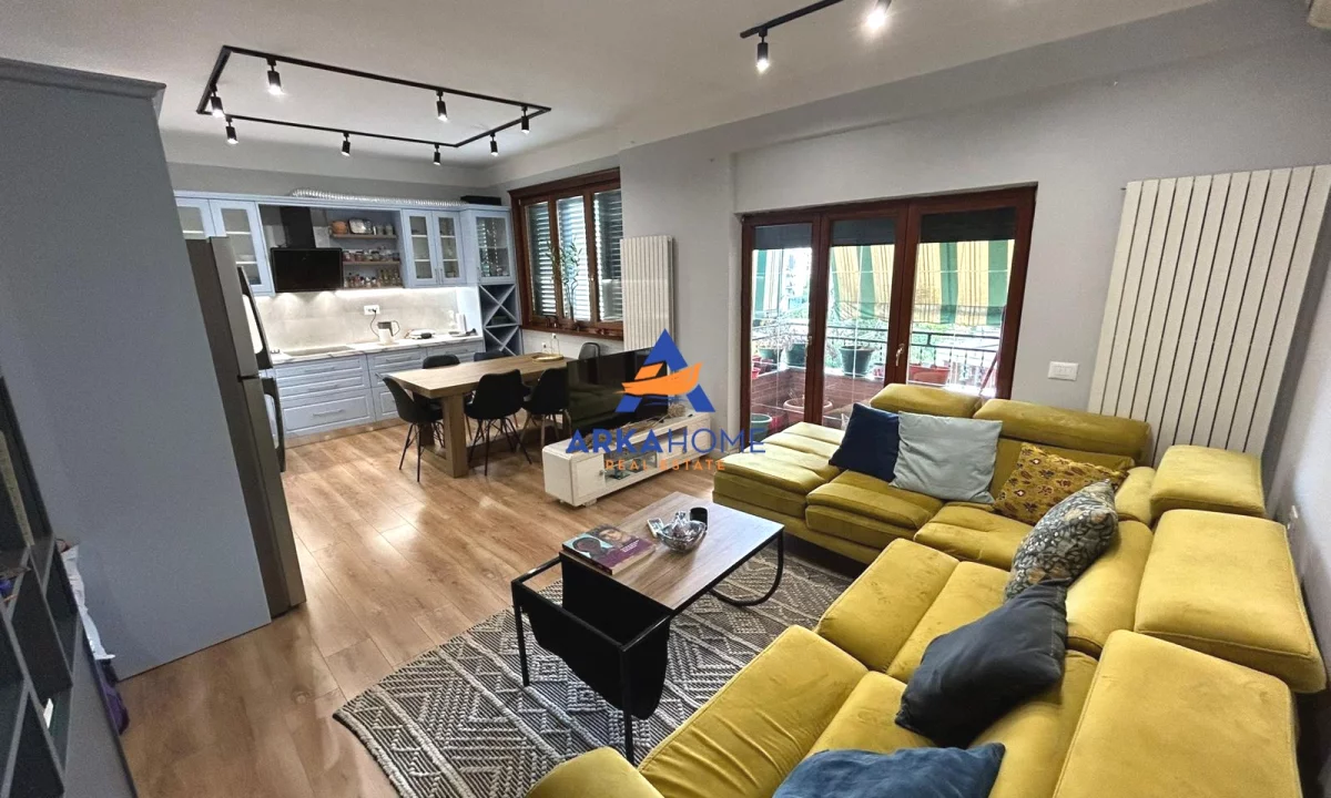 Shtepi me qera Apartament ne Tirane, 1+1, Mobilimi E mobiluar, Pagesa 450  Euro.