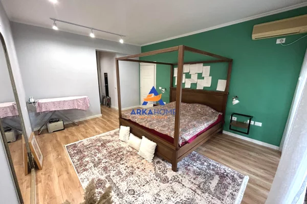 Shtepi me qera Apartament ne Tirane, 1+1, Mobilimi E mobiluar, Pagesa 450  Euro.