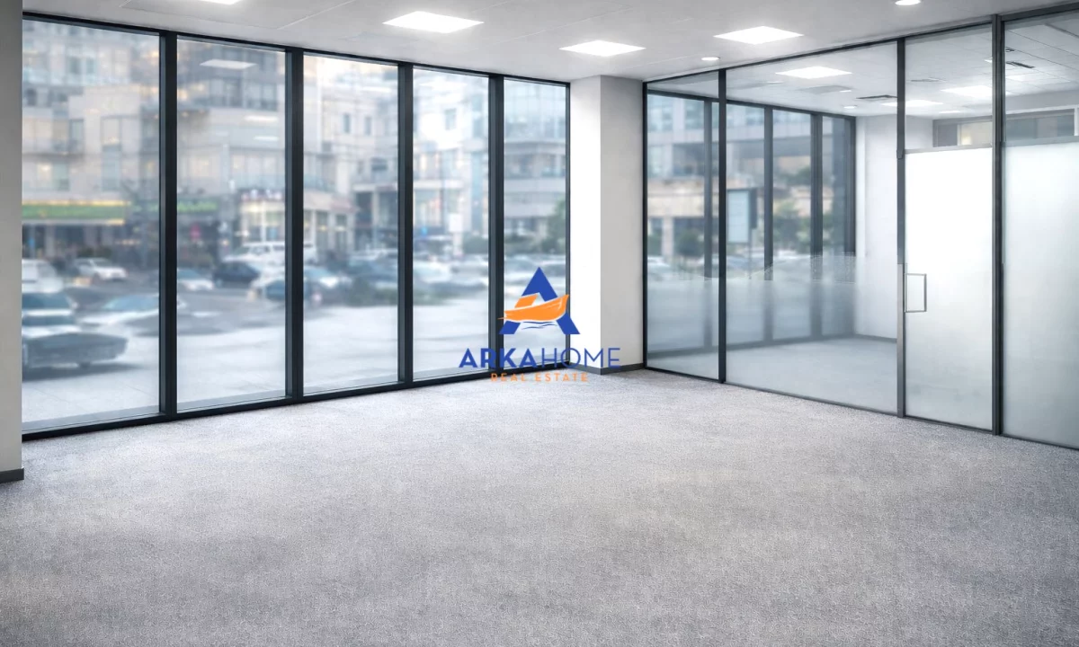 JEPET DYQAN ME QERA 80M2 "PRANE RRUGES DRITAN HOXHA ,LAPRAKE" 2.000 EURO