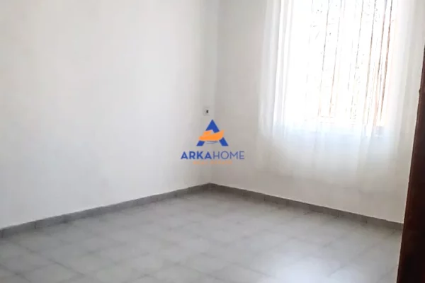 Apartment for rent in Tirana 1+1, Emty