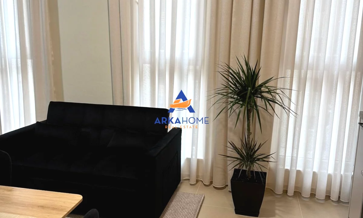 Shtepi me qera Apartament ne Tirane, Garsoniere, Mobilimi E mobiluar, Pagesa 437  Euro.